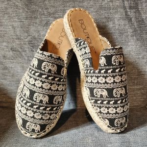 Corky elephant slides